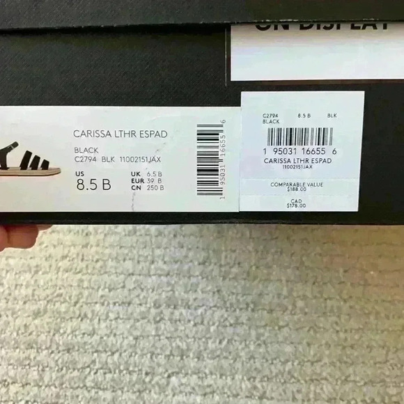 Coach Strap Black Sandal Shoe, size 8.5. - Picture 8 of 8